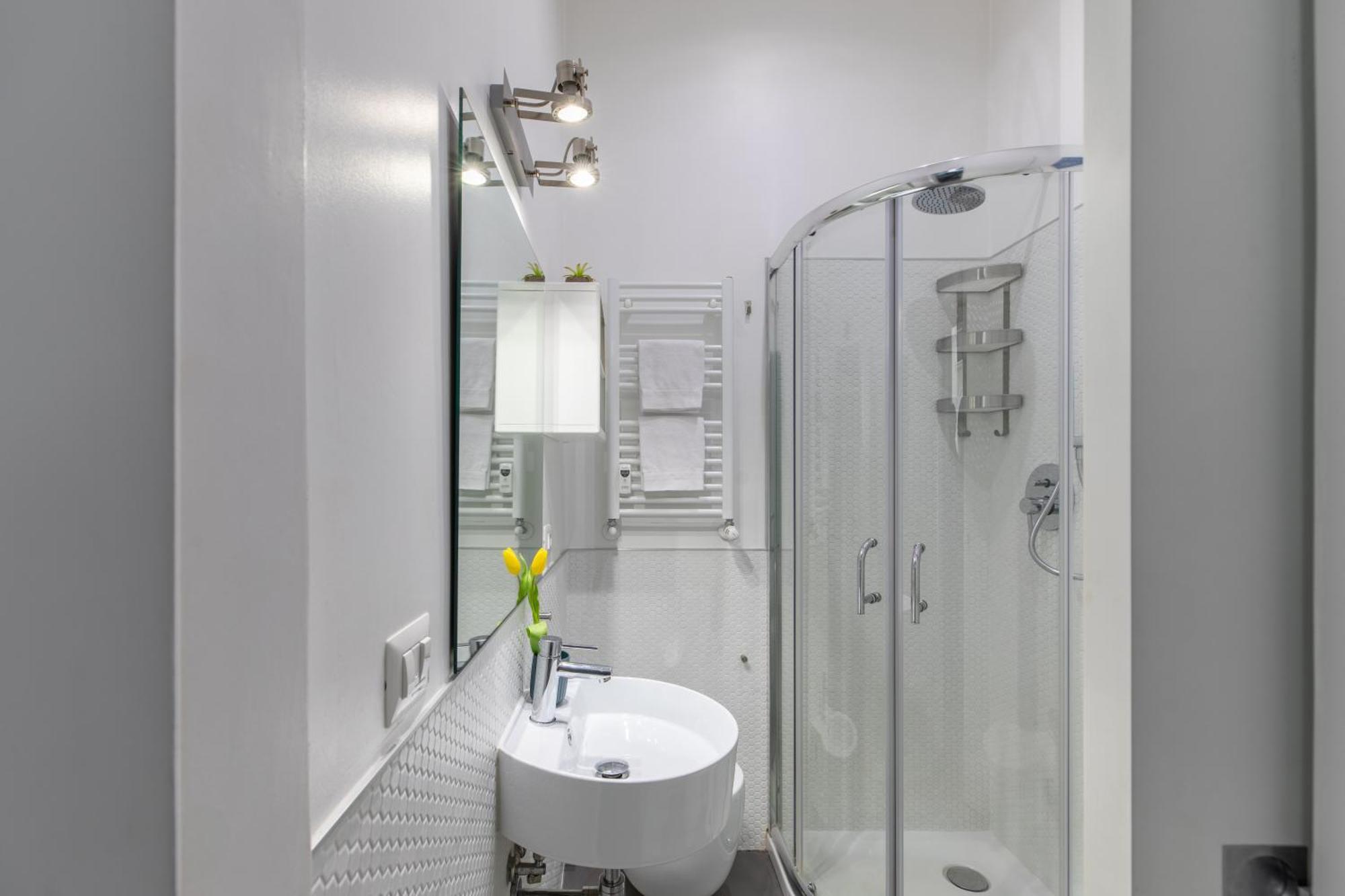 Apartment Trastevere Modern 4br 4baths, Wifi, Ac, Custom Kitchen, Living Rom