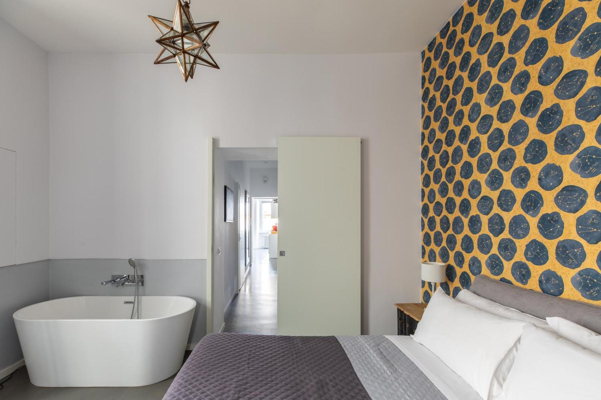 Apartment Trastevere Modern 4br 4baths, Wifi, Ac, Custom Kitchen, Living Rom