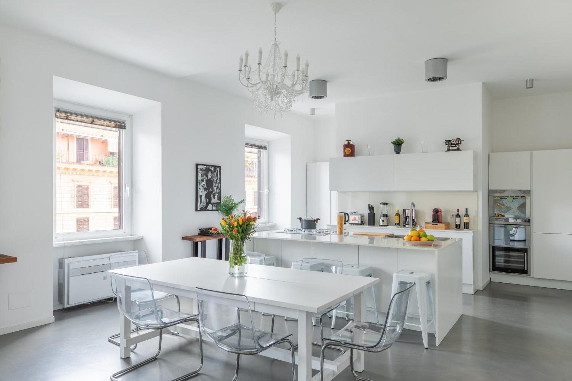 Apartment Trastevere Modern 4br 4baths, Wifi, Ac, Custom Kitchen, Living Rom