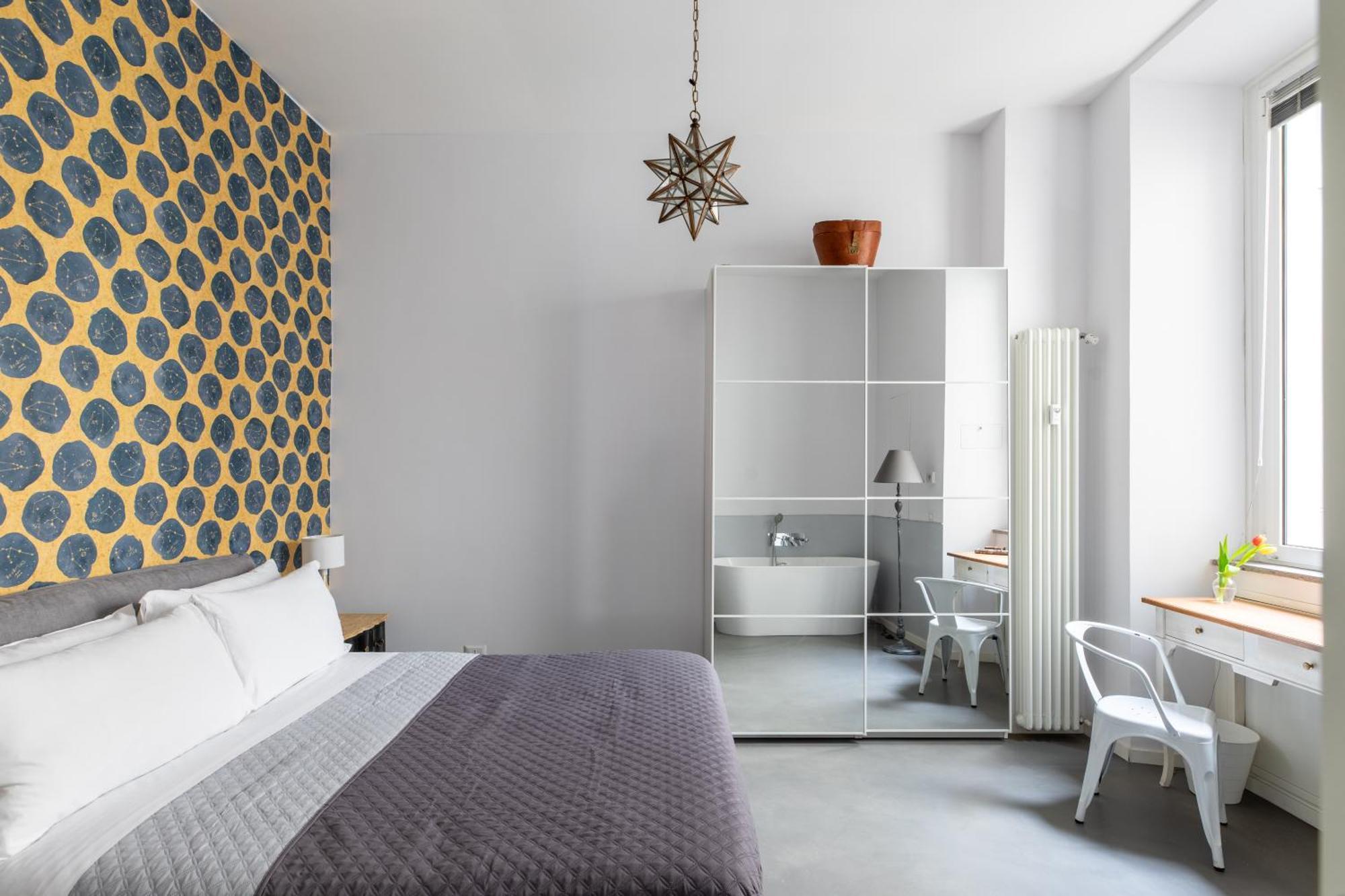 Trastevere Modern 4br 4baths, Wifi, Ac, Custom Kitchen, Living Rom